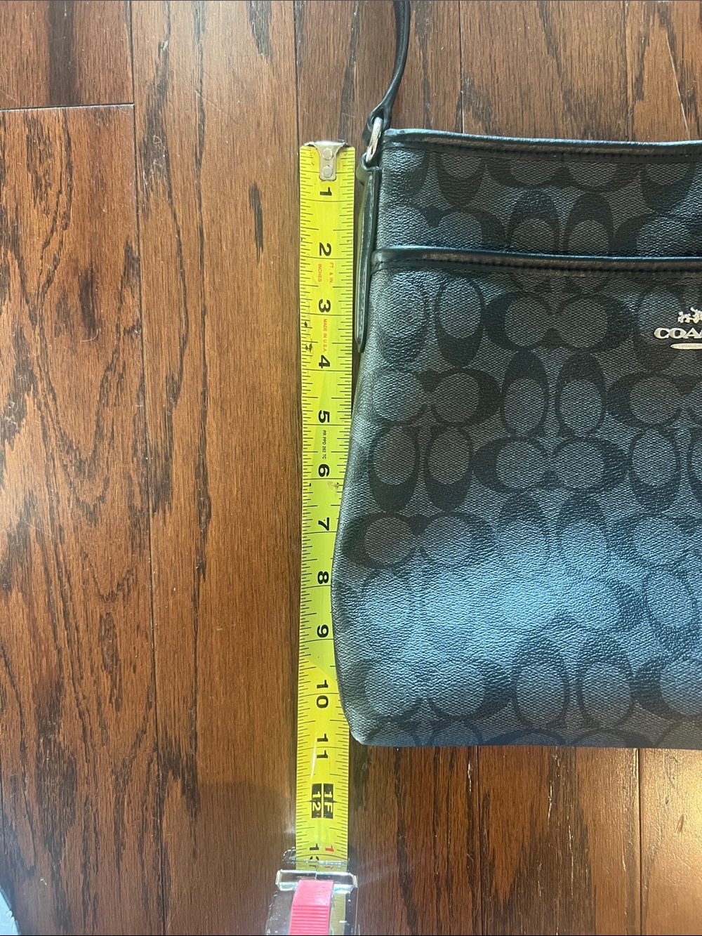 Coach Black Signature Crossbody Bag F29210 rarely used - Picture 15 of 16